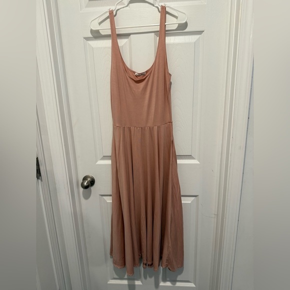 Reformation Rue Knit Blush Pink Midi Dress Size Large. - Picture 4 of 6